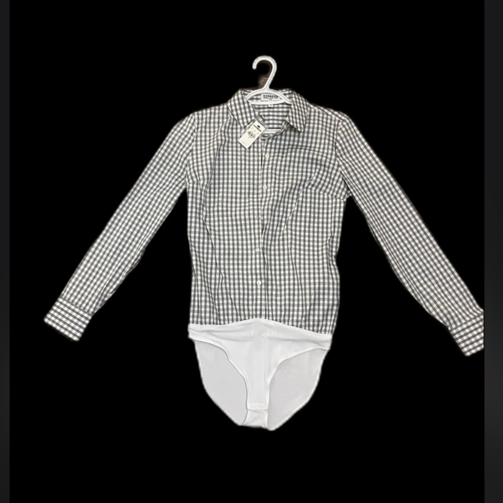 Women’s express button down dress shirt collared